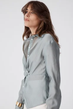 Knotted Shirt