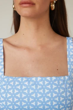 Maxie Crop