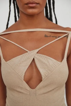 Raw Top