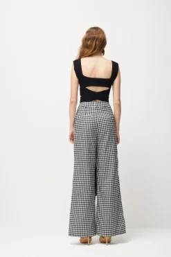 Tulip Knit