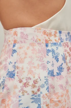 Winnie Mini Skirt
